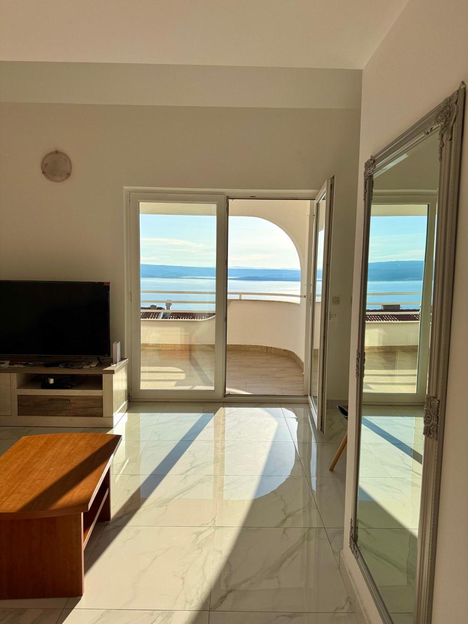 Apartment Prilaz Obali Dramalj Ngoại thất bức ảnh
